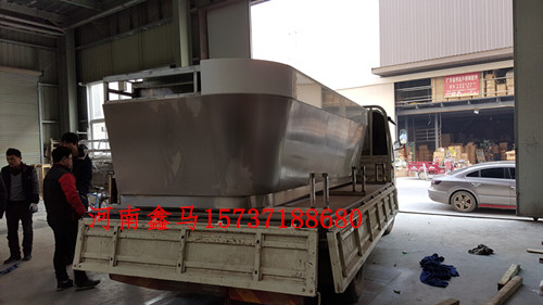 地鐵服務(wù)亭運(yùn)輸出廠.jpg 地鐵服務(wù)亭運(yùn)輸出廠.jpg