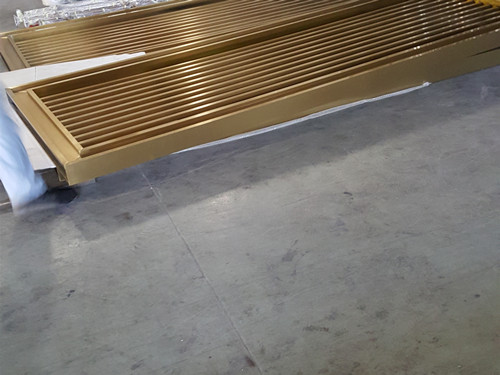 屏風(fēng)隔斷.jpg 屏風(fēng)隔斷.jpg